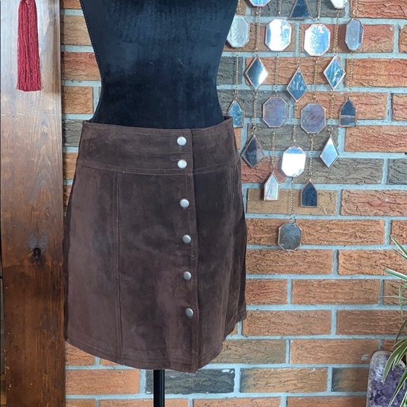 💼 GAP Brown Suede Skirt - Picture 2 of 7